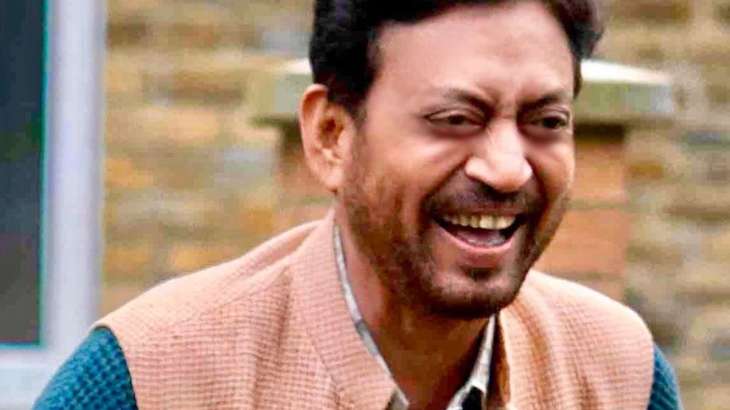 Irrfan Khan flaunts his infectious smile in Angrezi Medium's latest still |  Celebrities News – India TV