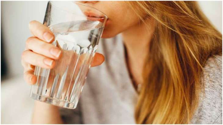 Do you often forget to drink water? Tips to help | Health News – India TV