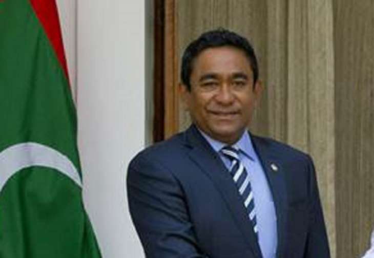 Maldives ease lockdown restrictions on travel, prayers World News