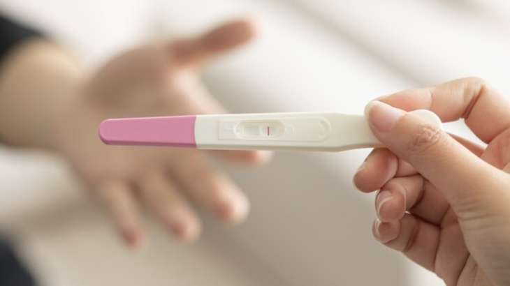 Earliest Symptoms Of Pregnancy Can Be As Common As Cramps And Spotting Know More Earliest 