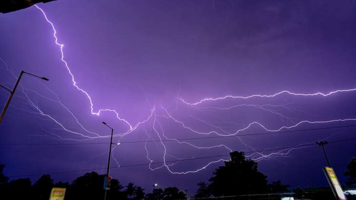 Gujarat: Three killed, 1 injured in lightning strikes | India News – India  TV