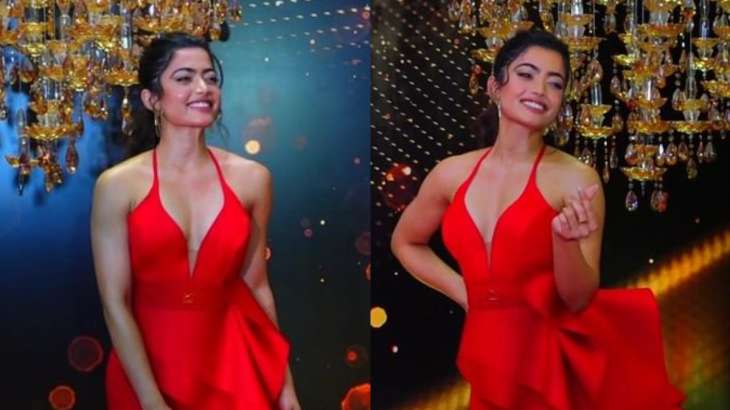 Rashmika Mandanna delights fans with 'Saami Saami' hookstep, blushes while  getting clicked | Celebrities News – India TV