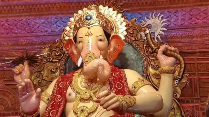 Lalbaugcha Raja installed Lord Ganesh idol in Mumbai's