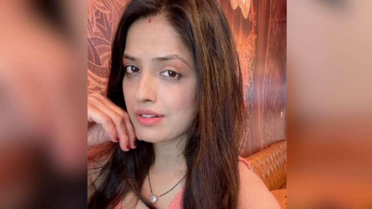 Humble Request Sex Videos - Women don't need men for sex': Kanishka Soni slams trolls targeting her for  marrying herself | Tv News â€“ India TV