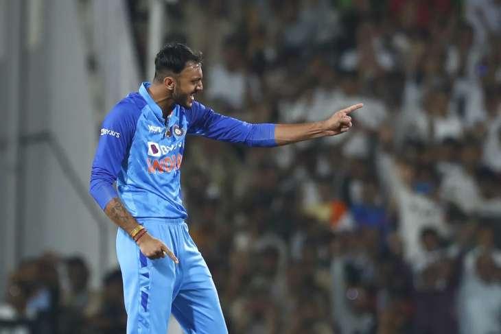 Axar Patel gave 13 runs and got 2 wickets.