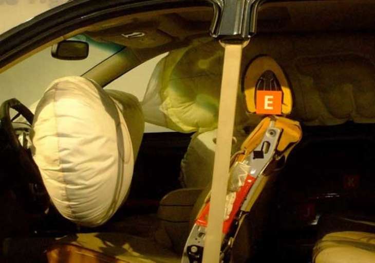 Govt makes 6 airbags mandatory in cars from October 2023 India News India TV