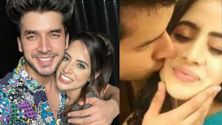 Paras Kalnawat wishes ex-girlfriend Urfi Javed on her birthday; drops