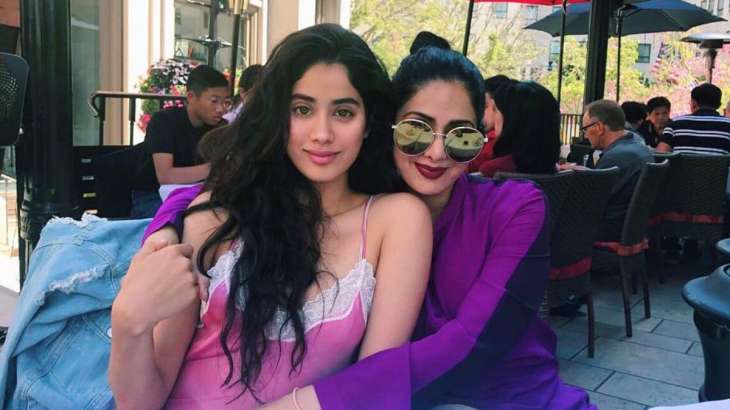 Janhvi Kapoor refuses to do mom Sridevi's biopic