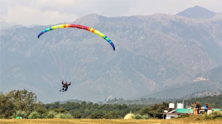 One Korean man dies during paragliding accident in Kadi