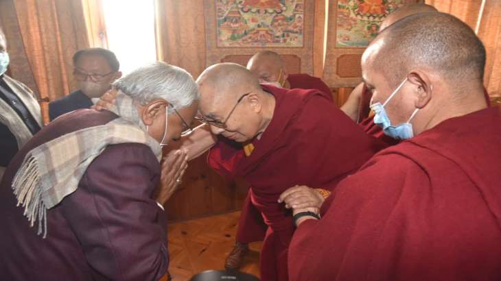Bihar CM Nitish Kumar meets Dalai Lama in Bodh Gaya