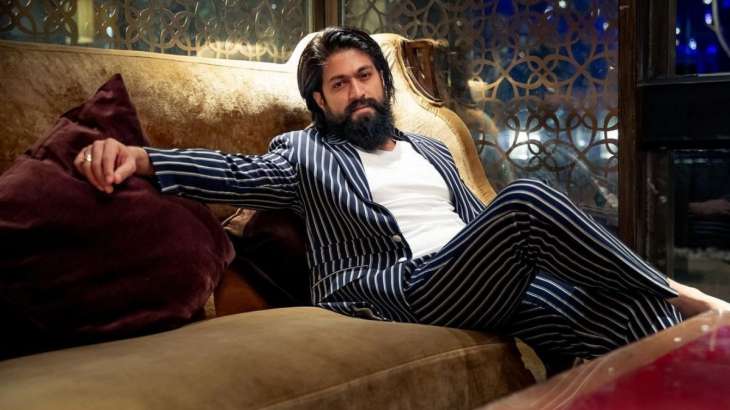Fans celebrate Yash’s birthday as Burj Khalifa lights up with a special birthday wish | Watch video