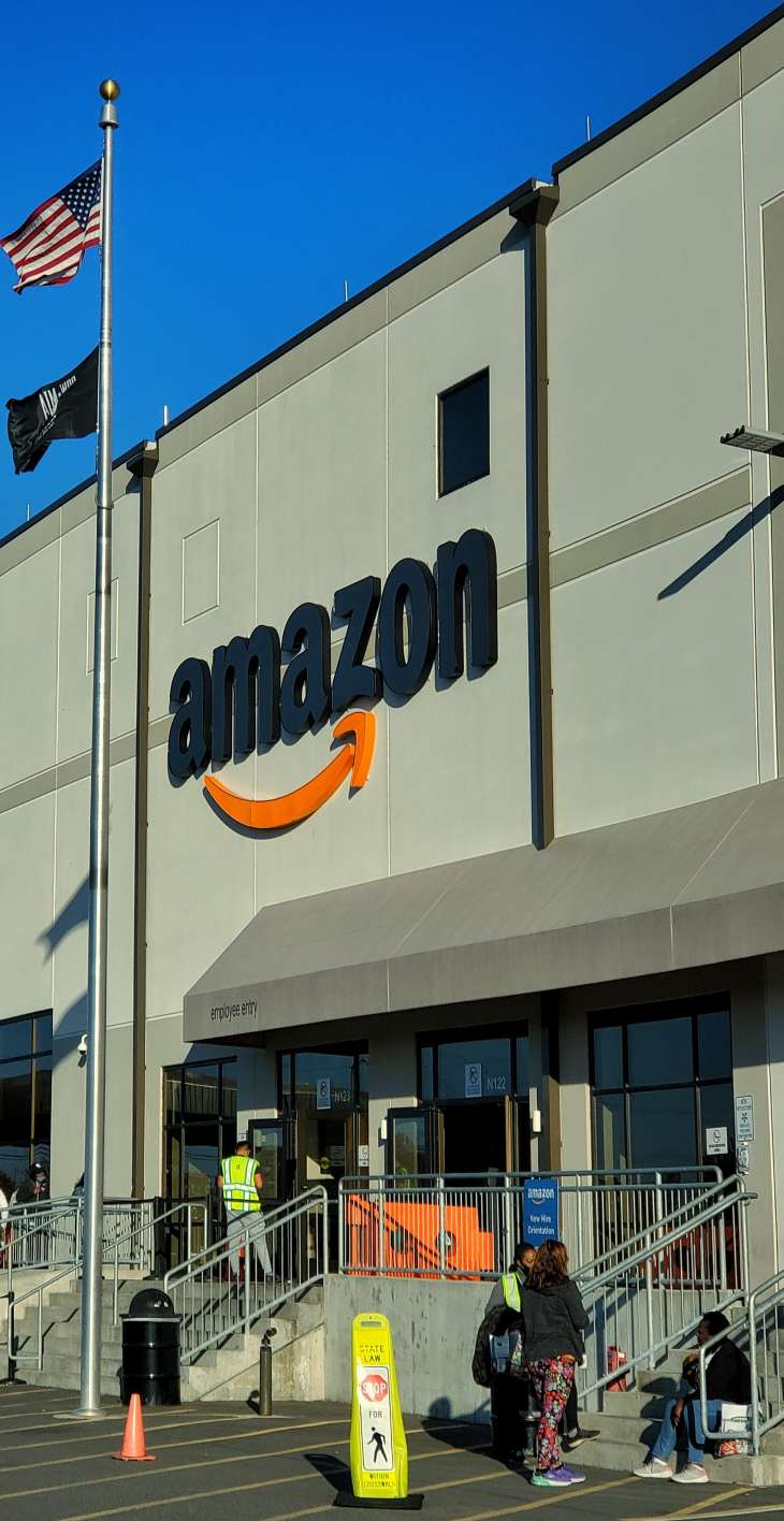 Amazon India, amazon layoffs, amazon layoff package, amazon news