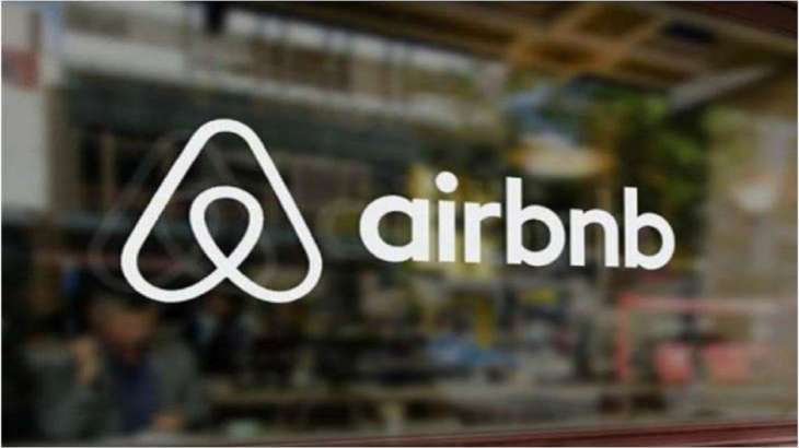 تقدم Airbnb 30٪ من موظفيها المعينين على الرغم من العام المربح