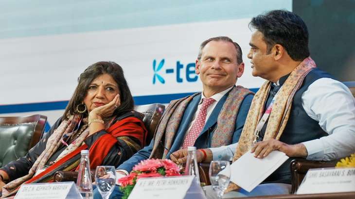 Kiran Mazumdar Shaw (Left) with Kyndryl CEO Martin