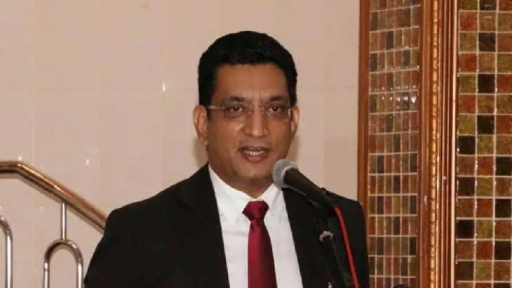 وزير الخارجية السريلانكي علي صبري 