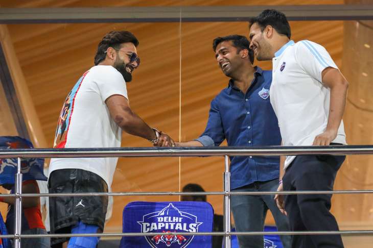 Rishabh Pant was spotted in stands during IPL 2022