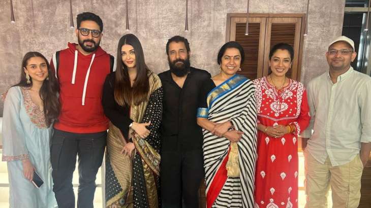 Anupamaa's Rupali Ganguly is overjoyed to meet PS2 stars Aishwarya Rai and Vikram