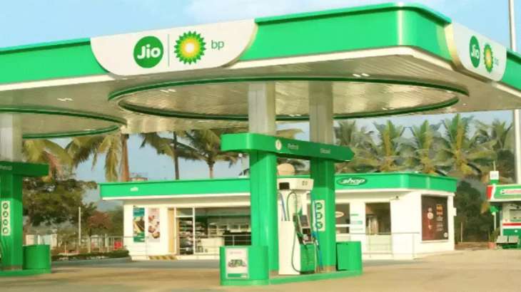 Jio-bp launches new diesel that offers saving of Rs 1.1