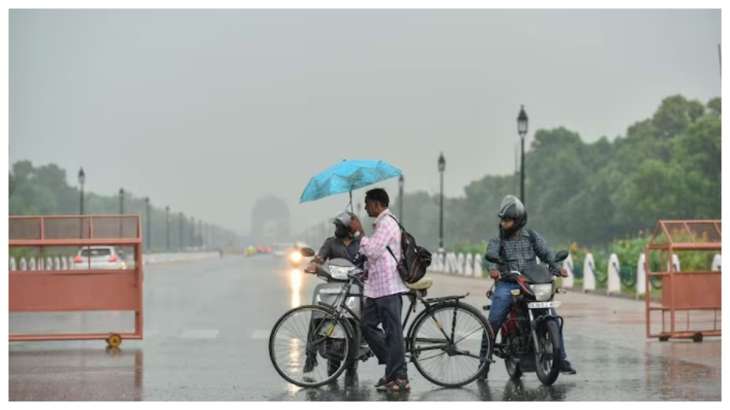 Heavy rain, thunderstorm in Delhi-NCR