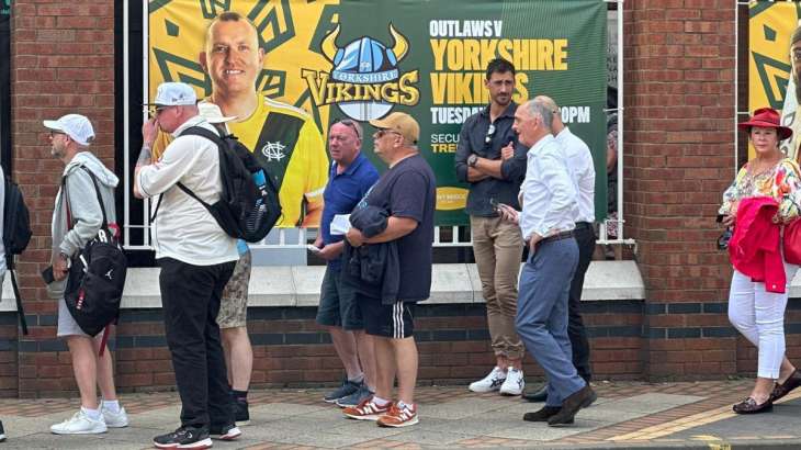 Mitchell Starc was waiting in a queue outside Trent Bridge