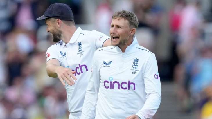 Joe Root took two wickets in an over to stage a little