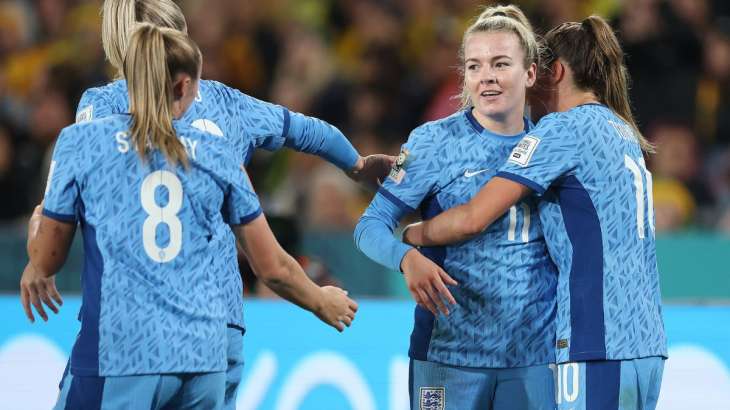 Lauren Hemp celebrates England's goal against Australia in