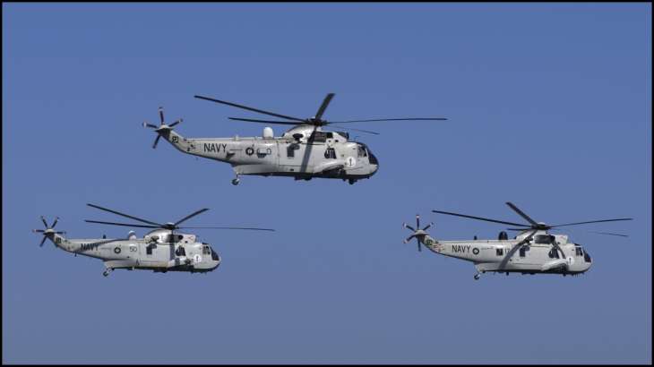 2 Navy officers were among those killed in a helicopter