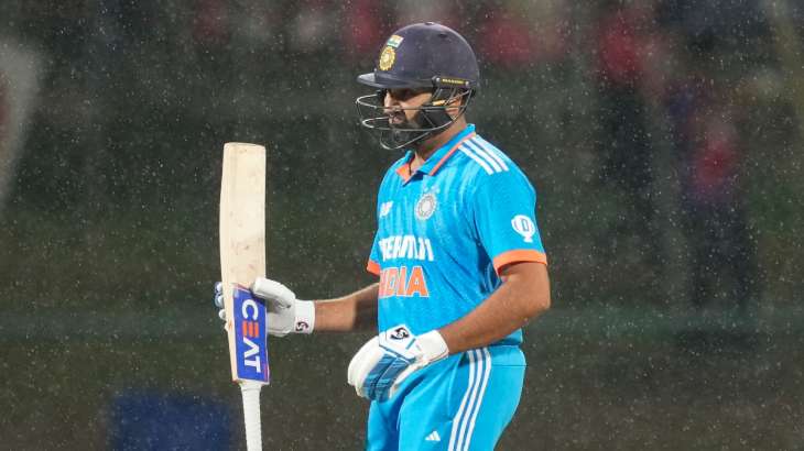 India could bat only for 2.1 overs before heavy rain lashed