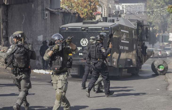 Israeli forces preparing ahead of a possible ground