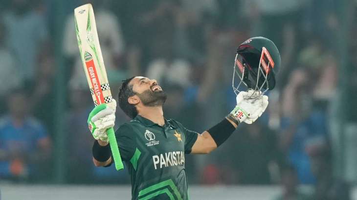 Mohammad Rizwan celebrates after scoring a hundred vs Sri Lanka.