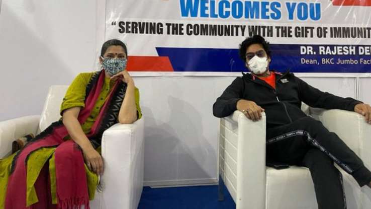Renuka Shahane, Ashutosh Rana and Shefali Shah receive COVID-19 vaccine ...