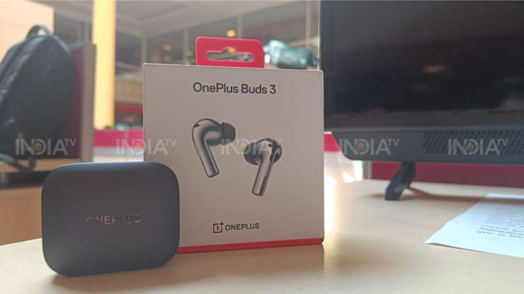 OnePlus Buds 3 - India Tv