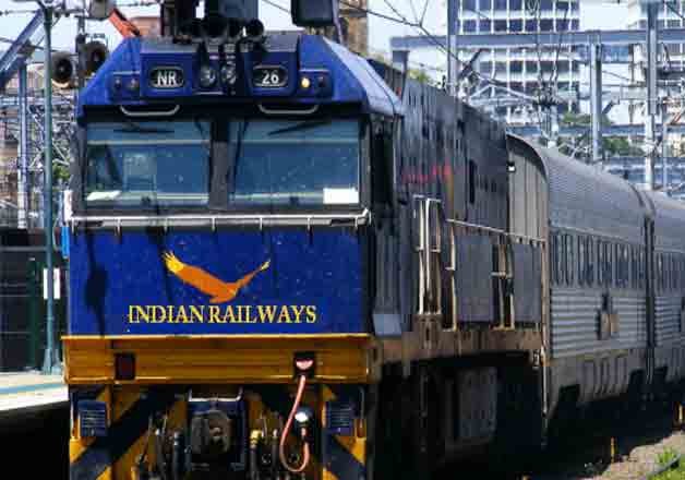 Rail Budget: Railways to mobilise Rs 17,655 crore from borrowing in 2015-16 | IndiaTV News