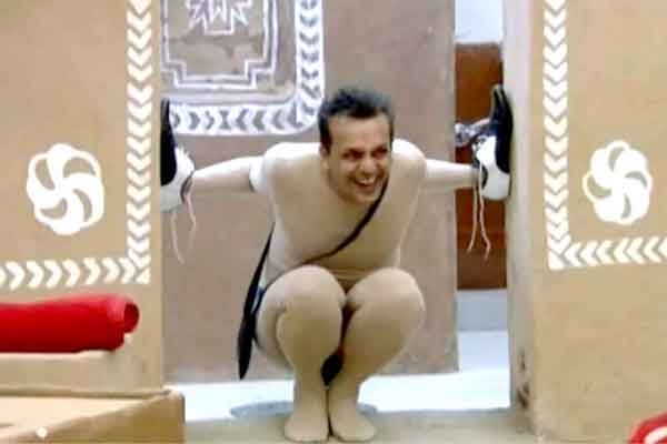 imam siddique thrown out of the bigg boss house after his nude act