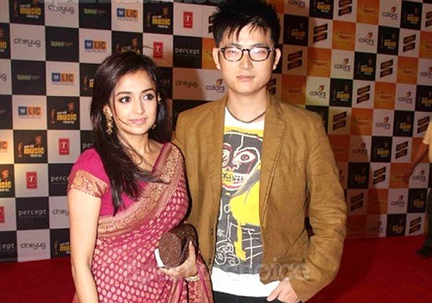Meiyang Chang states compatibility issues with ex girlfreind Monali Thankur  - IndiaTV News | Bollywood News â€“ India TV