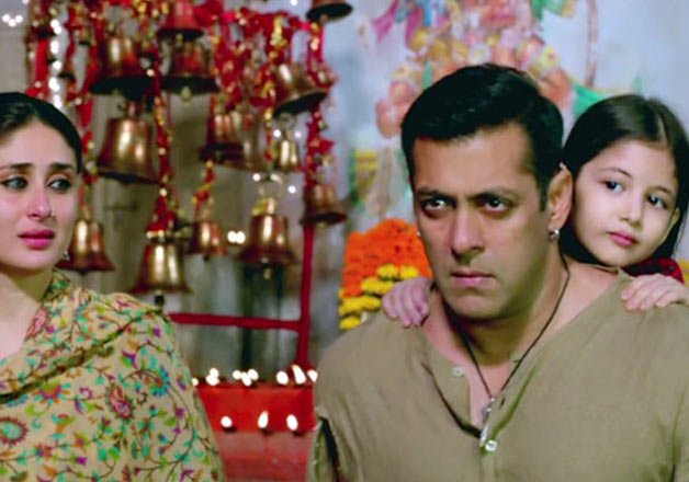 Salman Khan making Pakistanis cry with Bajrangi Bhaijaan - IndiaTV news ...