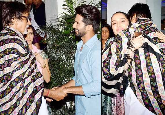 Shahid-Shraddha blessed by Amitabh Bachchan at Haider screening (see ...