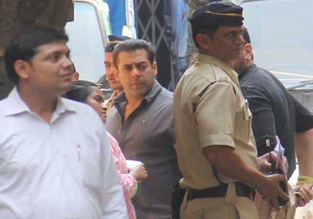 Salman Hit And Run Case Prosecution Questions Drivers Claim India Tv