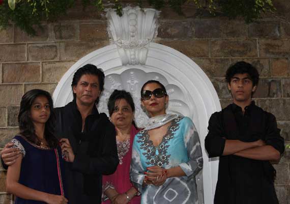 SRK's stardom embarrasses his kids