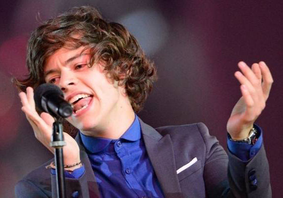 Harry Styles to play best man at mother's wedding – India TV