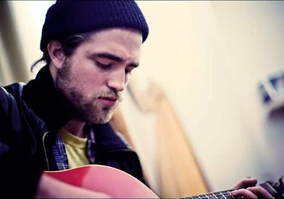 robert pattinson focus on music career