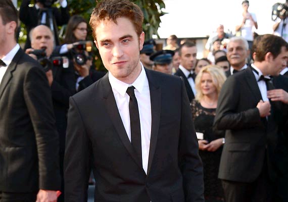 robert pattinson at cannes film fest