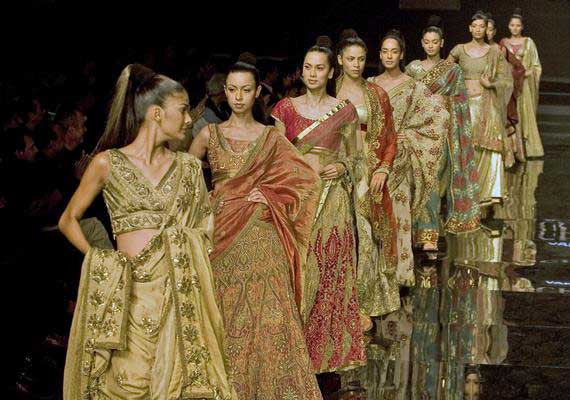 Fashion in India: Evolution & History of Fashion Industry in India