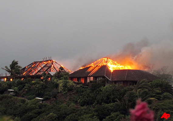 fire destroys richard branson s home in his private caribbean island fire destroys richard branson s home in his private caribbean island