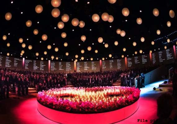 over 1 600 kin remember passengers of downed flight in ukraine