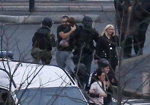 paris hostages took refuge in refrigerators and under sinks