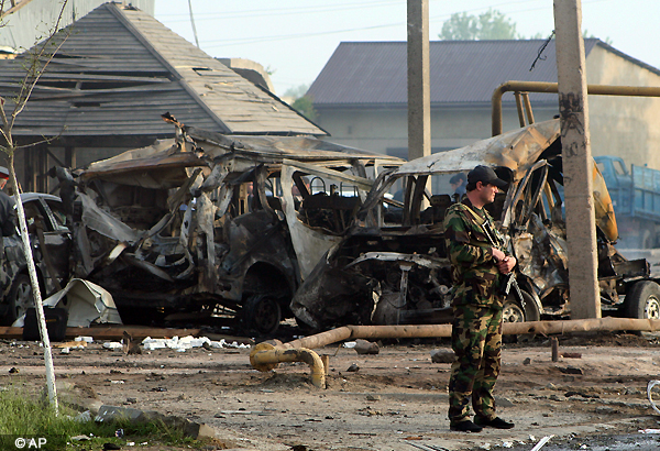 13 dead scores wounded in blasts in russia