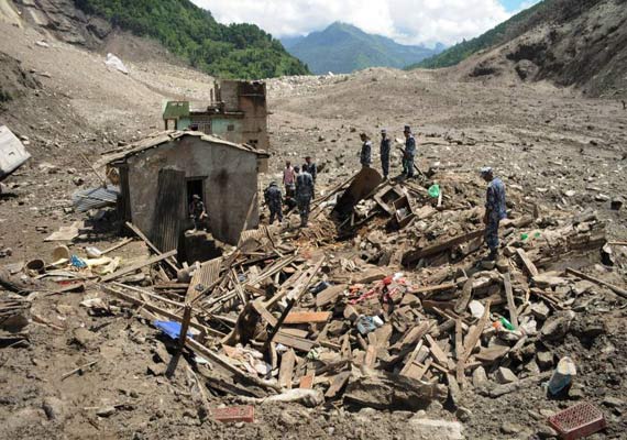 156 dead in Nepal landslide; search called off