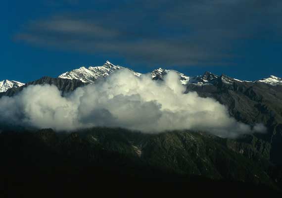 heavy rain forecast shrikhand mahadev pilgrims in himachal warned