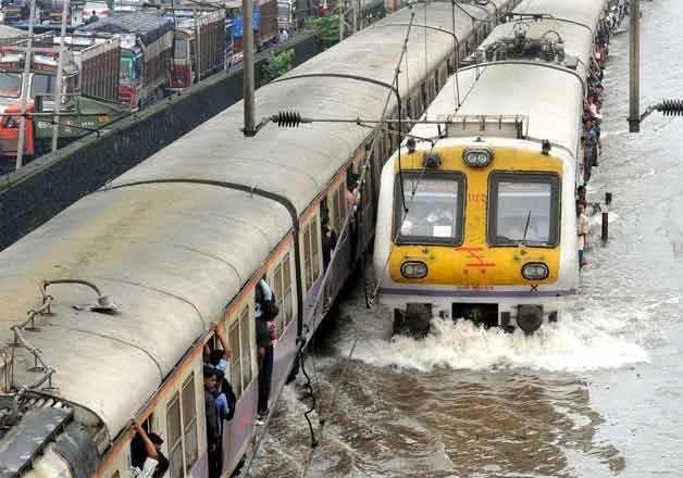 Cr Extends Help To Stranded Passengers As Trains Halted Midway Indiatv